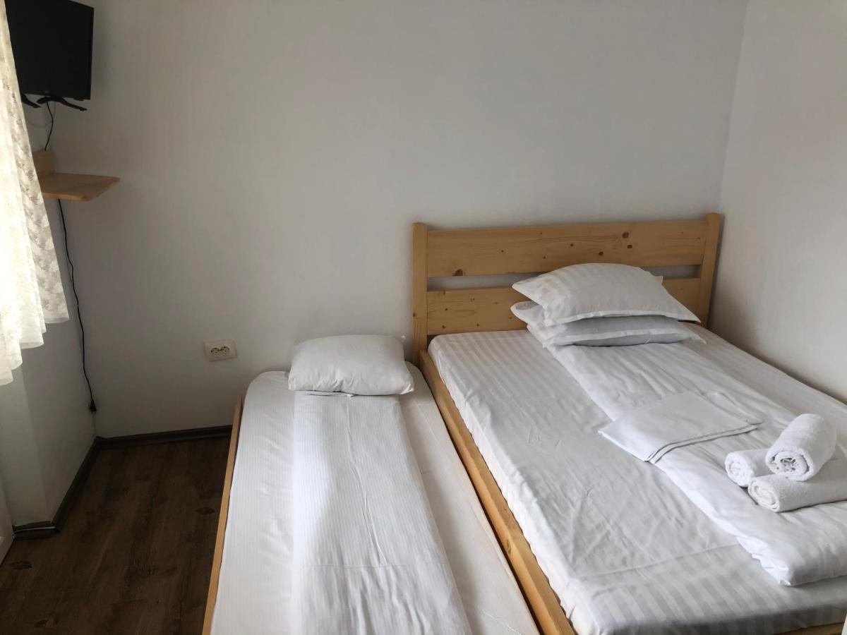 버르토프 Casa Bogdan 빌라 외부 사진