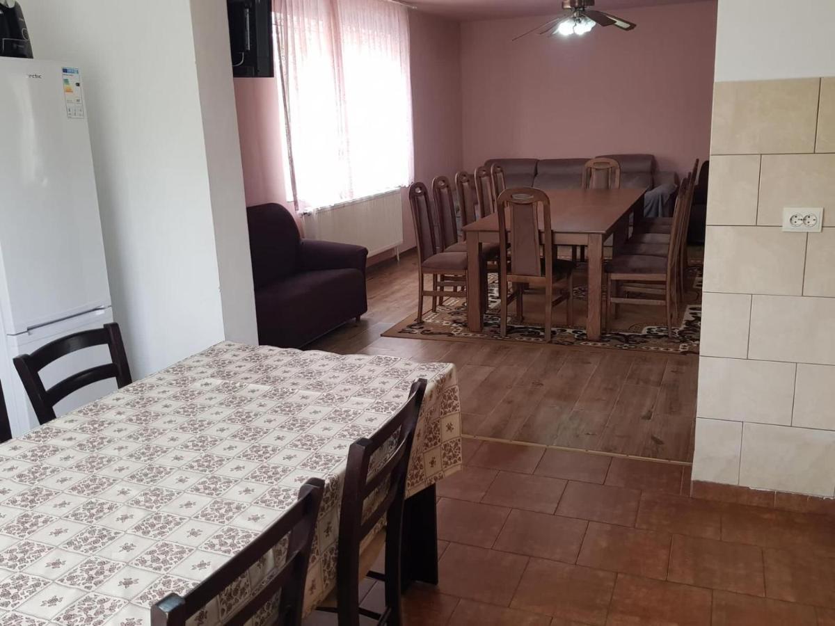 버르토프 Casa Bogdan 빌라 외부 사진